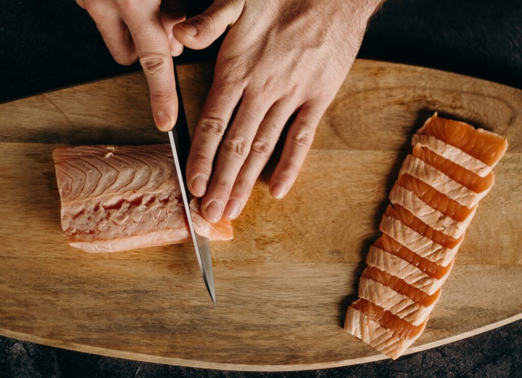sliced salmon
